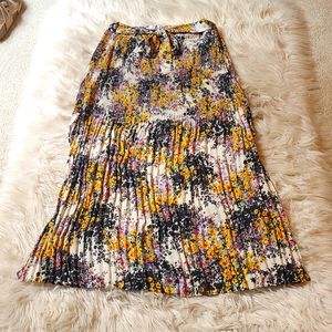 H&M Floral skirt